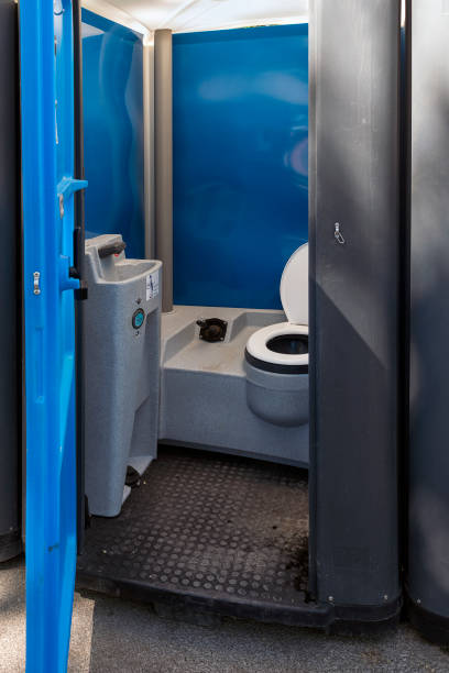 Portable restroom solutions in West Blocton, AL
